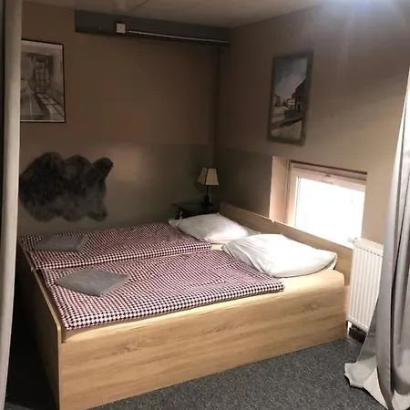 Капсульный отель Apartamenty+in Camp