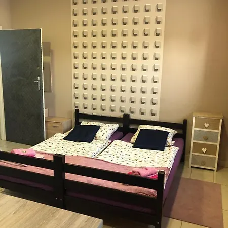 Капсульный отель Apartamenty+in Camp *