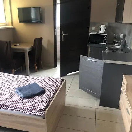 Apartamenty+in Camp Капсульный отель