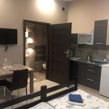 Капсульный отель Apartamenty+in Camp *